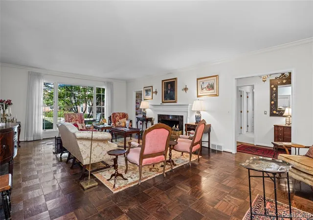5th image of 17111 E Jefferson Ave #10, Grosse Pointe, MI 48230 | MLS# 61017776