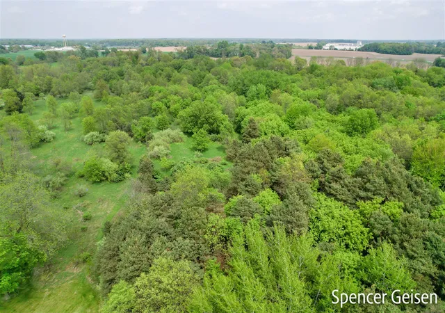 5th image of 6325 S Greenville Rd, Greenville, MI 48838 | MLS# 70498221