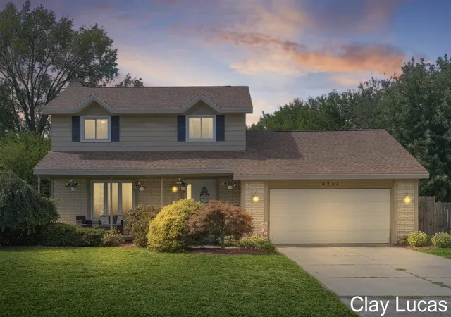 2nd image of 8237 Greenridge Dr, Jenison, MI 49428 | MLS# 70492913