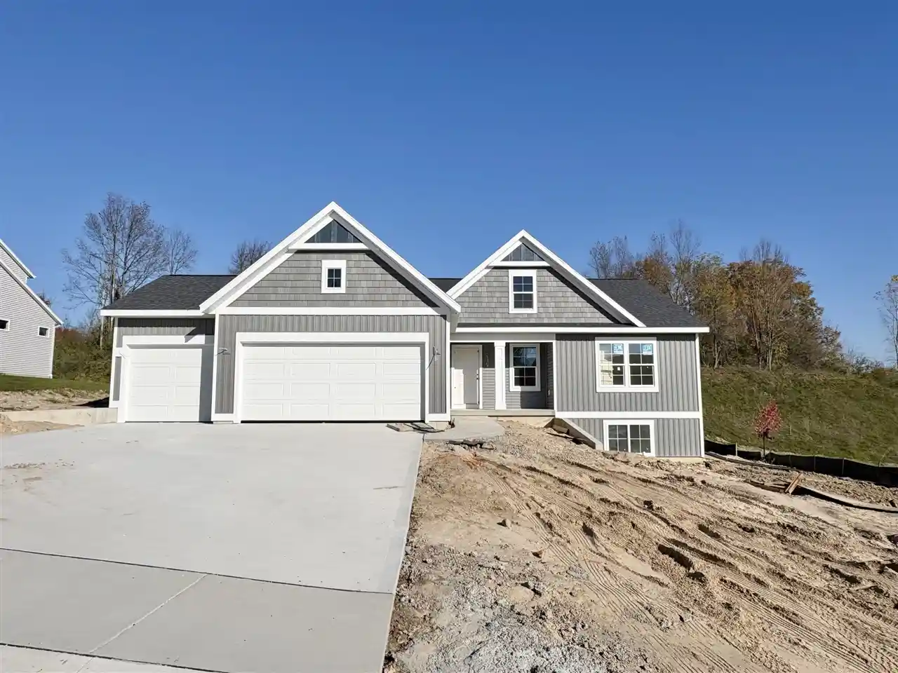 Photo 1 of Single family home for sale at 5925 Valley Point Dr, Caledonia, MI 49316 | MLS# 70557866 | Listing updated on 2026-10-22