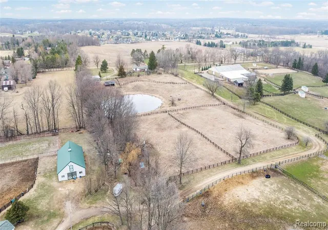 Photo 3 of Single family home for sale at 1261 Brauer Rd, Oxford, MI 48371 1023 | MLS# 60984461 | Listing updated on 2026-10-22