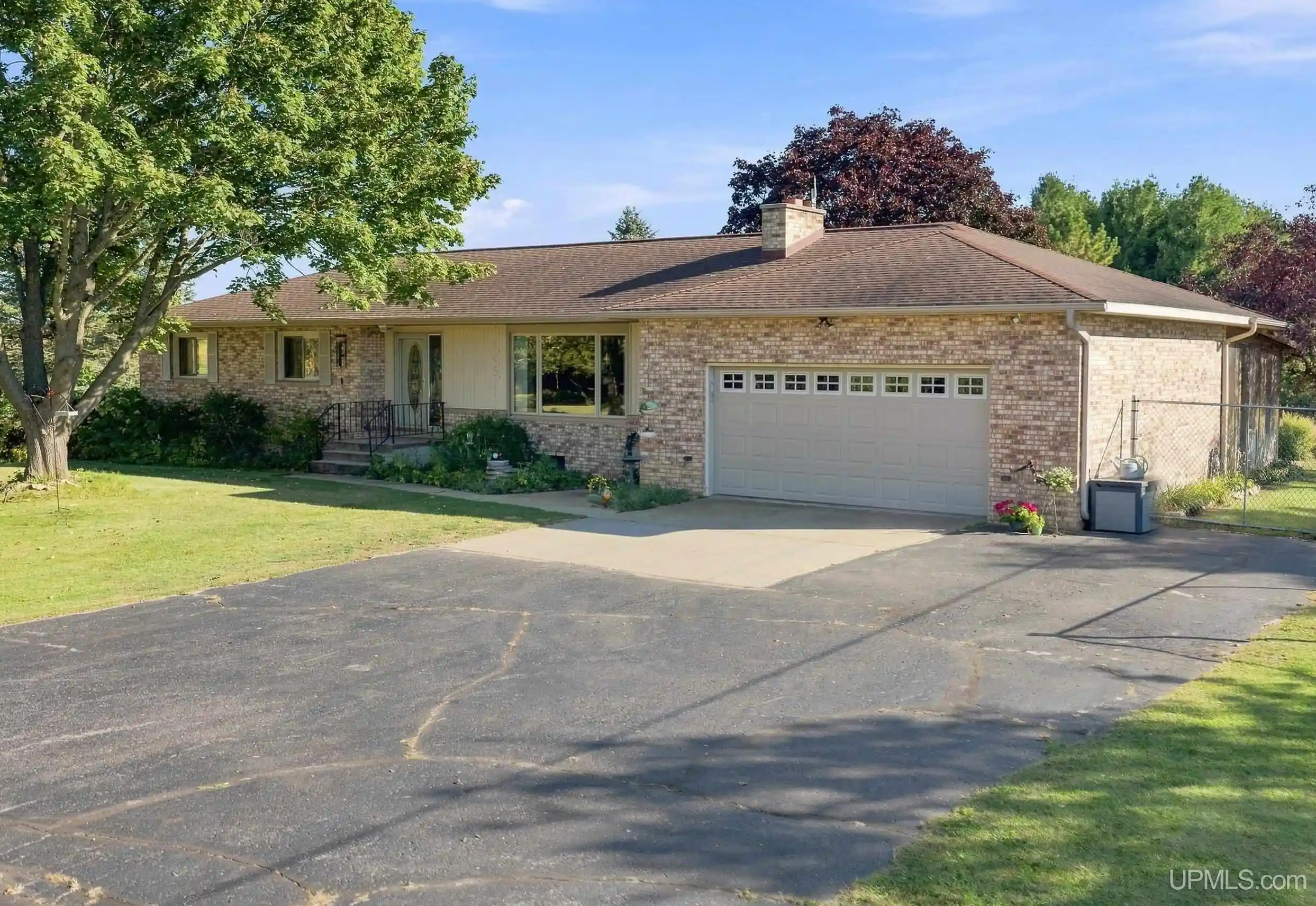 Photo 1 of Single family home for sale at 3819 County 416 20th Rd, Gladstone, MI 49837 | MLS# 50223407 | Listing updated on 2026-10-22