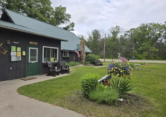 2nd image of 6160 Rollways Rd, Hale, MI 48739 | MLS# 80055186