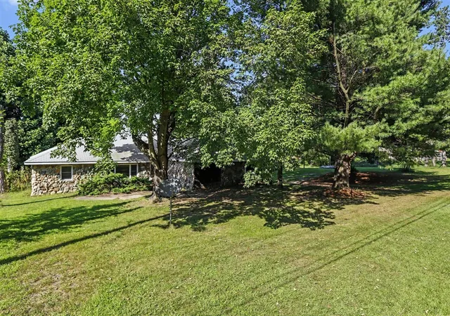 Photo 2 of Single family home for sale at 24156 Banker St, Sturgis, MI 49091 | MLS# 70555632 | Listing updated on 2026-09-09