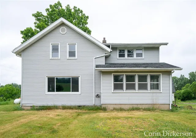 Photo 2 of Sale Pending at 29255 S Drive, Springport, MI 49284 | MLS# 70538014 | Listing updated on 2026-08-23