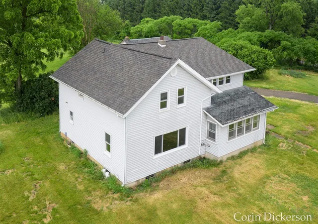 Photo 3 of Sale Pending at 29255 S Drive, Springport, MI 49284 | MLS# 70538014 | Listing updated on 2026-08-23
