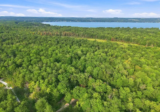 76th image of 3626 Michigan Trl, Kewadin, MI 49648 | MLS# 80072586