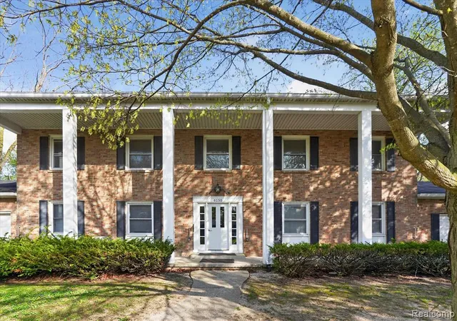 Homes for sale in East Lansing, MI | 6150 Birch Row Dr, East Lansing, MI 48823 | MLS# 60990567