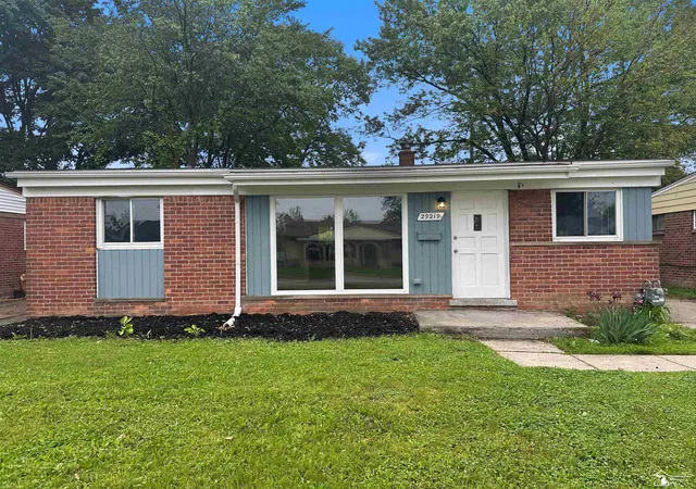 Homes for sale in Inkster, MI | 29219 York St, Inkster, MI 48141 | MLS# 50210409