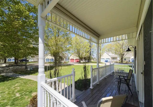3rd image of 10 Cottage Ln, Manistee, MI 49660 | MLS# 70532759