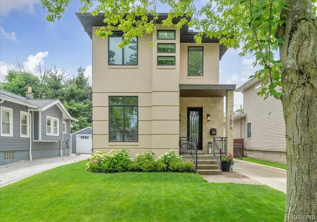 1st image of 1520 Bennaville Ave, Birmingham, MI 48009 | MLS# 61022129