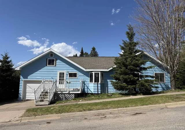 Homes for sale in Iron River, MI | 73 Allen St, Iron River, MI 49935 | MLS# 50208027