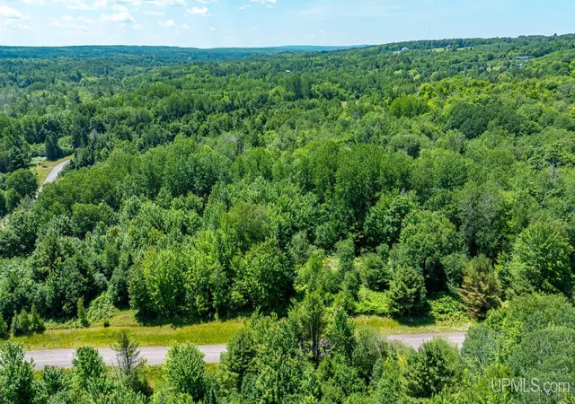 4th image of Tbd Parcel M16 Applewood Dr, Houghton, MI 49931 | MLS# 50214728