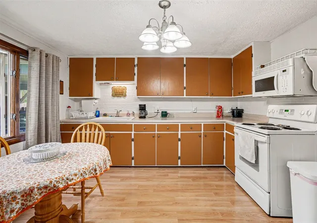 Photo 3 of Sale Pending at 56346 M 51, Dowagiac, MI 49047 | MLS# 70555226 | Listing updated on 2026-08-30