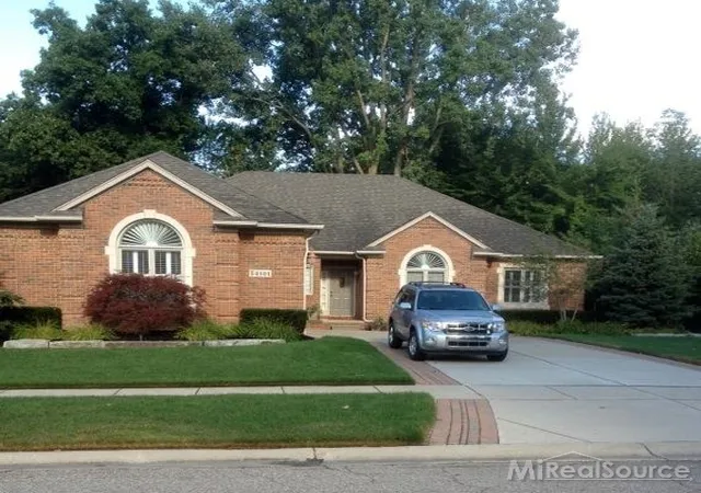 Homes for sale in Shelby Township, MI | 54501 Aurora Park, Shelby Township, MI 48316 | MLS# 31210415