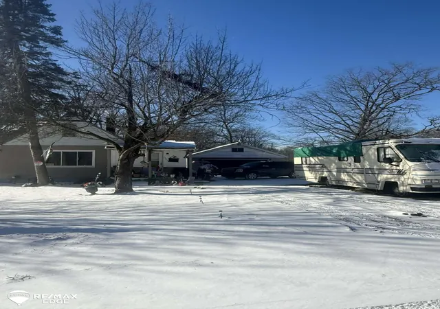 Homes for sale in Flint, MI | 5261 Harvard St, Flint, MI 48505 | MLS# 50198482