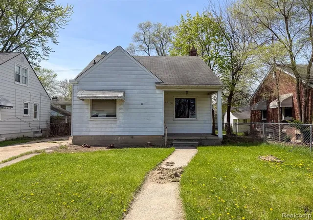 Homes for sale in Detroit, MI | 18710 Mccormick St, Detroit, MI 48224 | MLS# 60989551