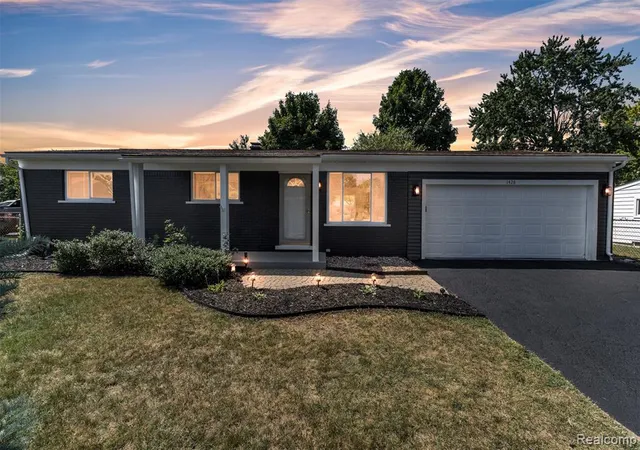 Photo 1 of Sale Pending at 1428 Foreland Dr, Oxford, MI 48371 6010 | MLS# 61023972 | Listing updated on 2026-09-01
