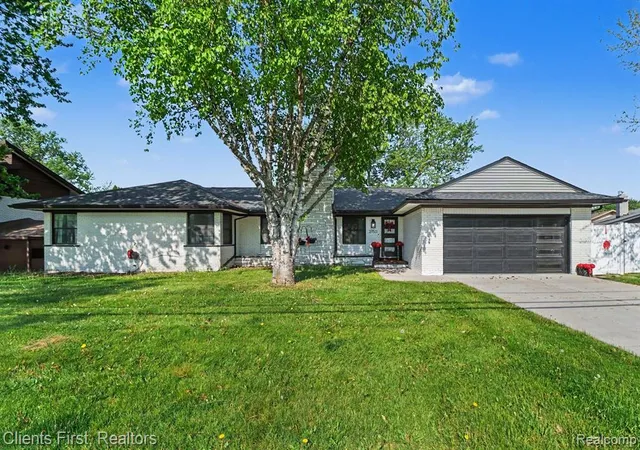 2nd image of 27531 Bell Rd, Southfield, MI 48034 | MLS# 60994377