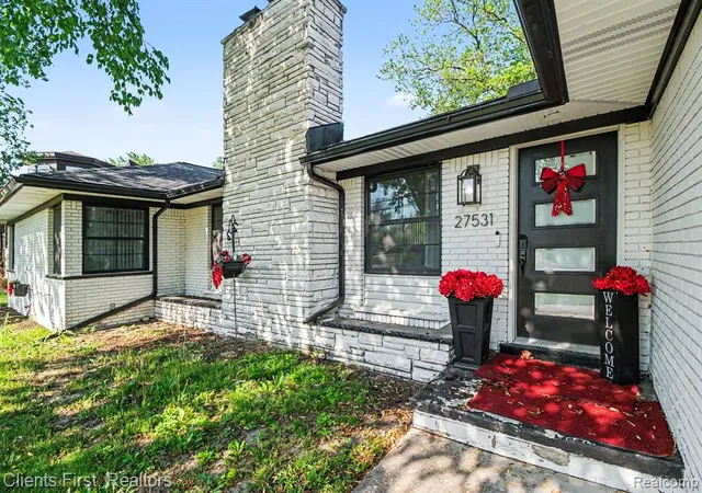image of 27531 Bell Rd, Southfield, MI 48034 | MLS# 60994377