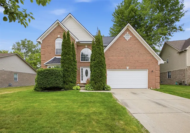 Homes for sale in Flat Rock, MI | 24224 Konarska Dr, Flat Rock, MI 48134 | MLS# 70537387