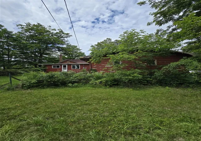 5th image of 8733 S Cochran Ave, Charlotte, MI 48813 | MLS# 70541947
