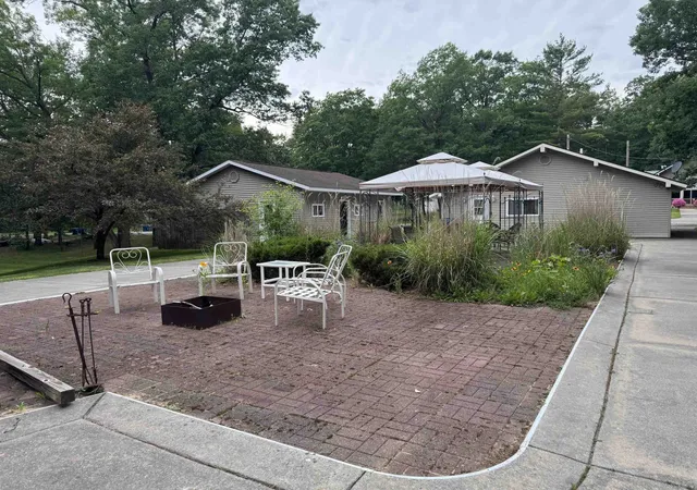 Homes for sale in Houghton Lake, MI | 103 White Birch, Houghton Lake, MI 48629 | MLS# 80070446