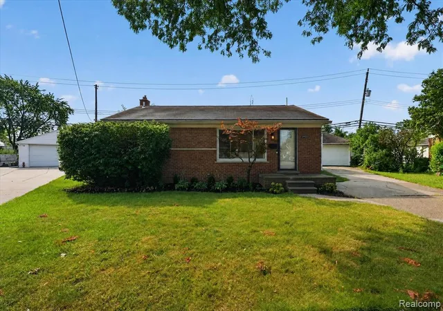 Photo 3 of Sale Pending at 29100 Fourner Ave, Madison Heights, MI 48071 | MLS# 61020588 | Listing updated on 2026-08-29