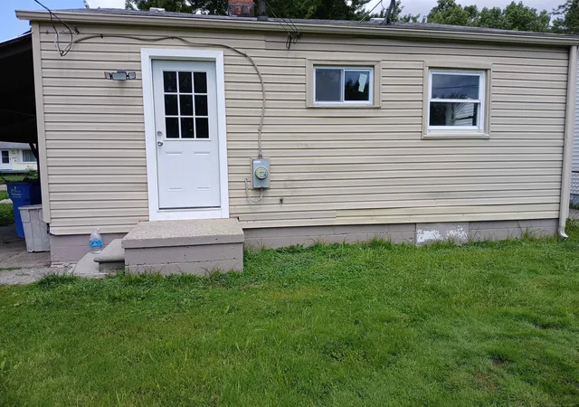 3rd image of 11234 Essex Ave, Warren, MI 48089 | MLS# 50186156