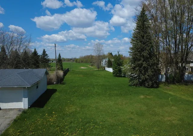 Homes for sale in Standish, MI | 205 N Court Street N, Standish, MI 48658 | MLS# 80067962
