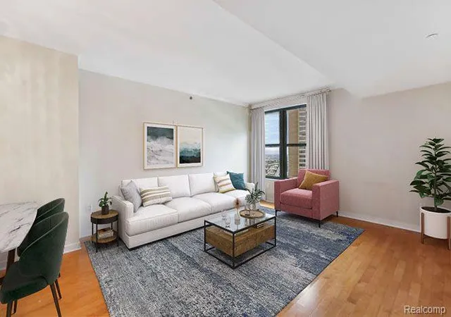 2nd image of 1135 Shelby St #2505, Detroit, MI 48226 | MLS# 61005356