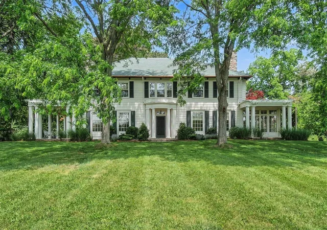 1st image of 3215 W Dobson Pl, Ann Arbor, MI 48105 | MLS# 70517272