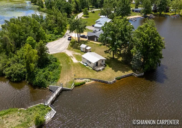 Homes for sale in Weidman, MI | 3741 E Shore Dr, Weidman, MI 48893 | MLS# 70539900