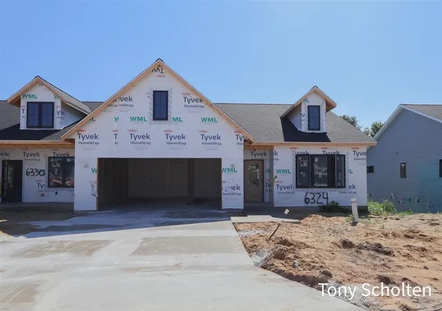 1st image of 6324 Blendon Woods Dr, Hudsonville, MI 49426 | MLS# 70548592