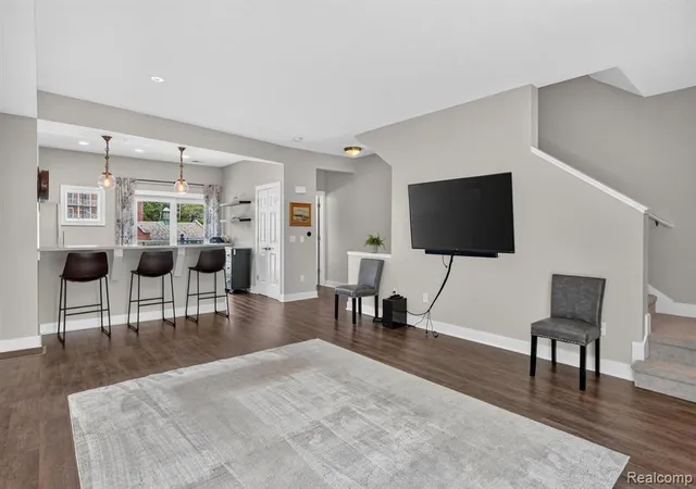 Listing Photo 5 - Condo for sale in building located at 352 W Grand River Ave, East Lansing, MI 48823 - Unit #3