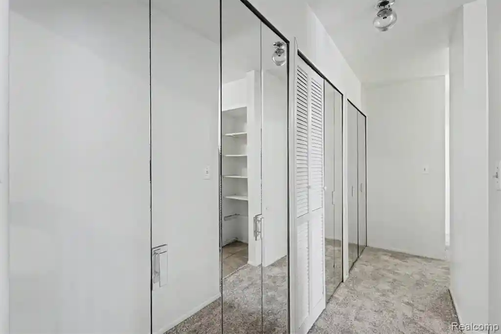 Listing Photo 31 - Condo for sale in 30220 Southfield Rd located at 30220 Southfield Rd, Southfield, MI 48076 - Unit #247