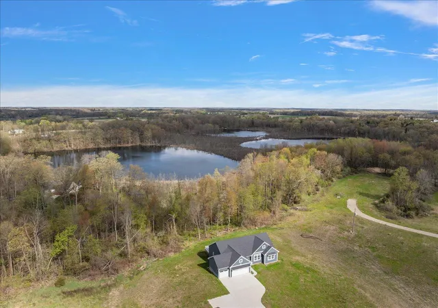 Homes for sale in Belding, MI | 8275 Mcarthur Ave, Belding, MI 48809 | MLS# 70525359