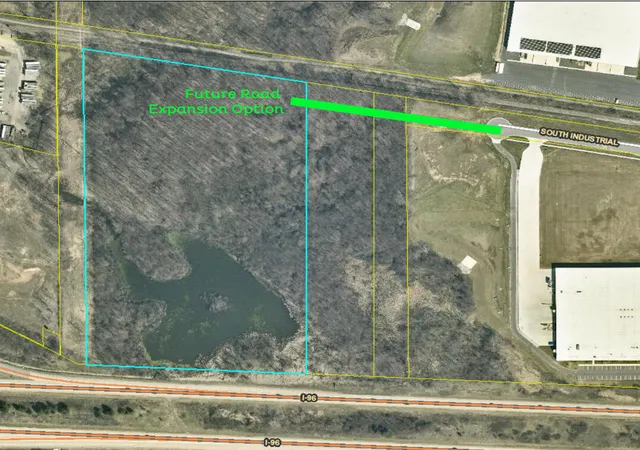 Land for sale at 3511 3 Mile Rd, Grand Rapids, MI 49534 | MLS# 70467516