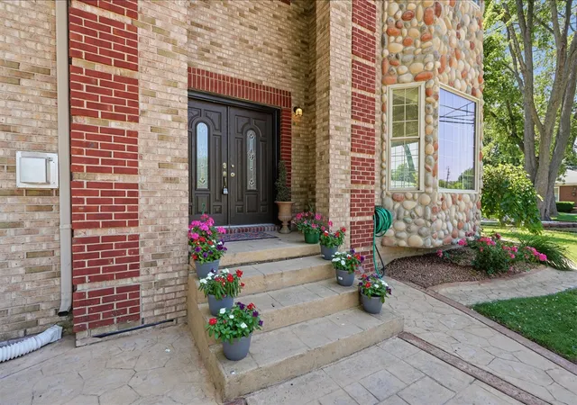 Photo 2 of Single family home for sale at 8336 Nightingale St, Dearborn Heights, MI 48127 | MLS# 70545861 | Listing updated on 2026-08-31