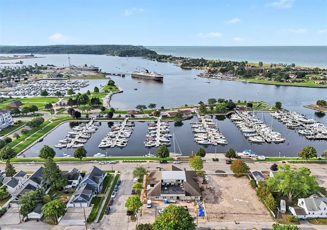 1st image of 502 W Loomis St #104, Ludington, MI 49431 | MLS# 70553379