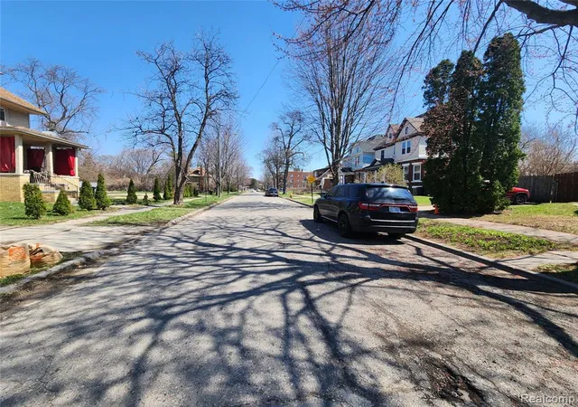 Photo 3 of Land for sale at 130 Hazelwood St, Detroit, MI 48202 | MLS# 60983882 | Listing updated on 2026-07-07