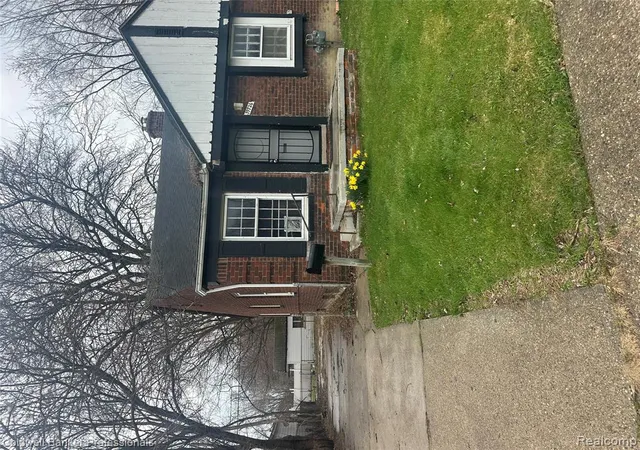 1st image of 19726 Moross Rd, Detroit, MI 48224 1170 | MLS# 60983266