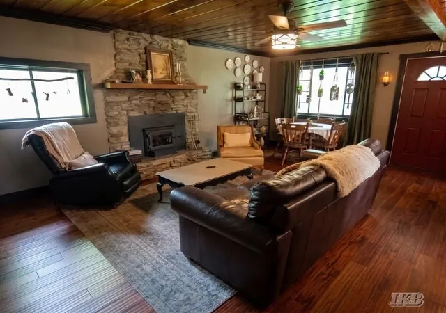 Photo 4 of Single family home for sale at 6114 Indian Lake Dr, Gladwin, MI 48624 | MLS# 50215408 | Listing updated on 2026-07-28