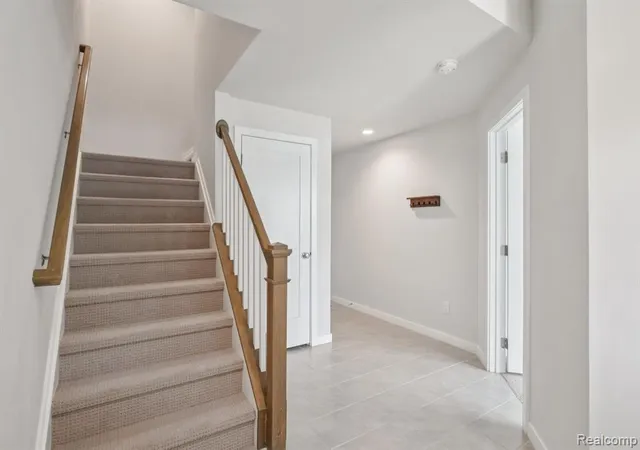 Photo 3 of Condo for sale at 2845 Hardwick Rd, Ann Arbor, MI 48105 2296 | MLS# 61024953 | Listing updated on 2026-09-13