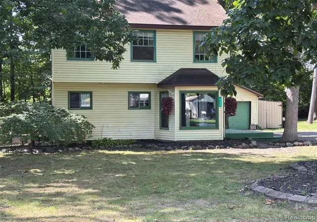 Photo 32 of Single family home for sale at 4725 Hickory Dr, Highland, MI 48356 | MLS# 61022938 | Listing updated on 2026-08-21