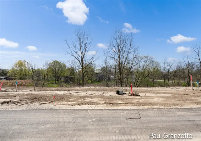 Homes for sale in Kentwood, MI | 3020 Audubon Ave, Kentwood, MI 49512 | MLS# 70532891