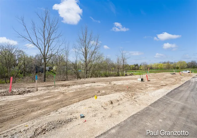 Homes for sale in Kentwood, MI | 3020 Audubon Ave, Kentwood, MI 49512 | MLS# 70532891