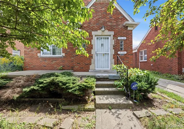 Photo 3 of Sale Pending at 19634 Stotter St, Detroit, MI 48234 3140 | MLS# 61024050 | Listing updated on 2026-09-02