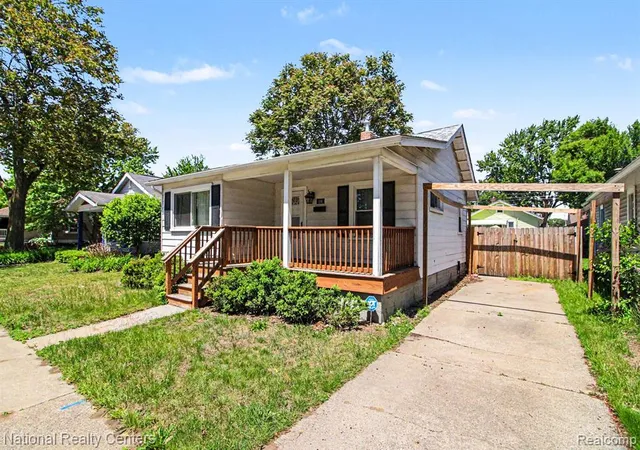 Homes for sale in Hazel Park, MI | 166 W Brickley Ave, Hazel Park, MI 48030 | MLS# 60999825