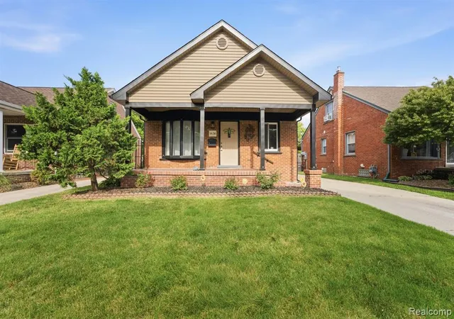 Homes for sale in Allen Park, MI | 9636 Quandt Ave, Allen Park, MI 48101 | MLS# 61006236